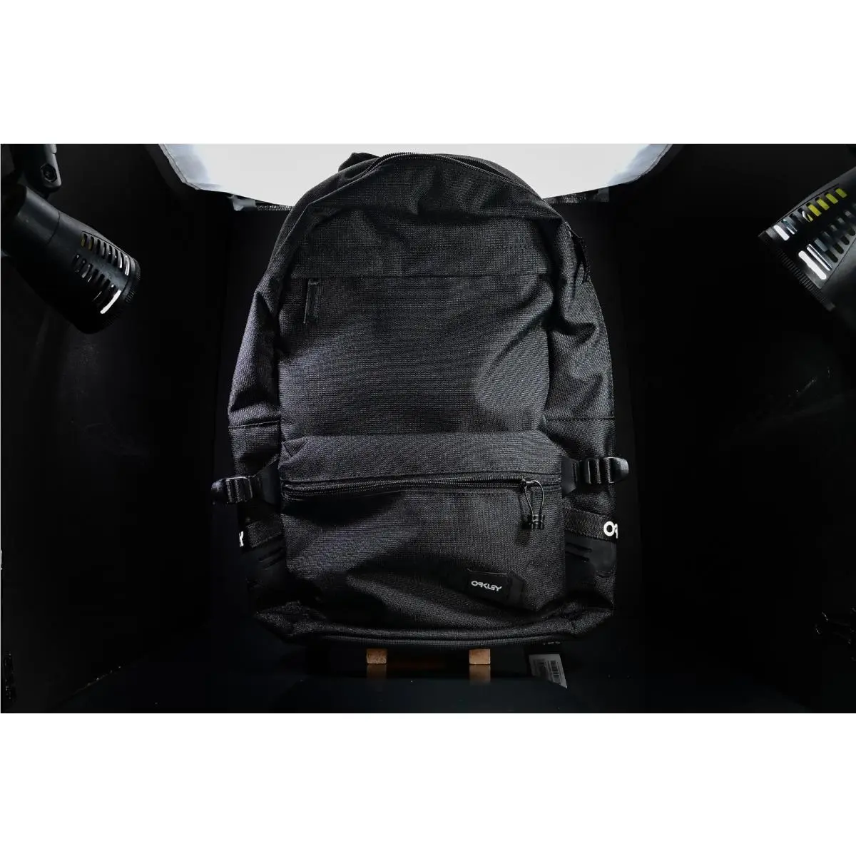 Oakley Crestible Street Organizing Backpack 22L Medium- Size Backpack/bag