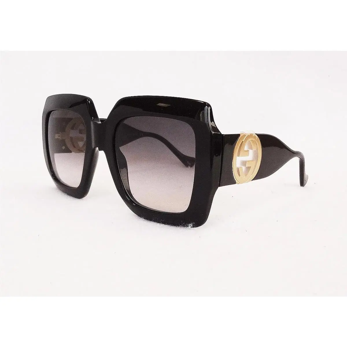 Gucci Woman`s Sunglasses GG0122S 001 Black Square Acetate Oversized Italy