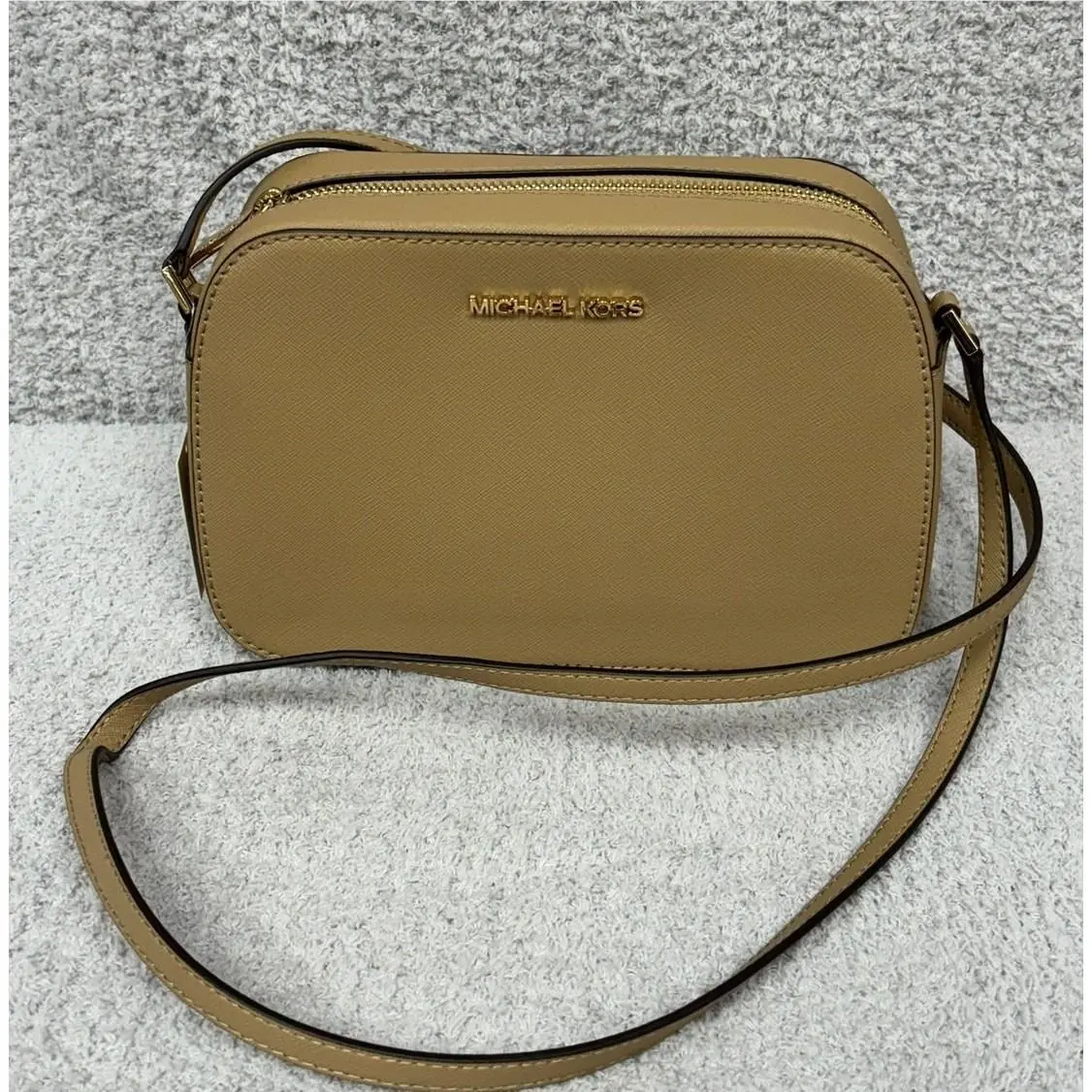 Michael Kors Tan Leather Houston Crossbody Purse 71197