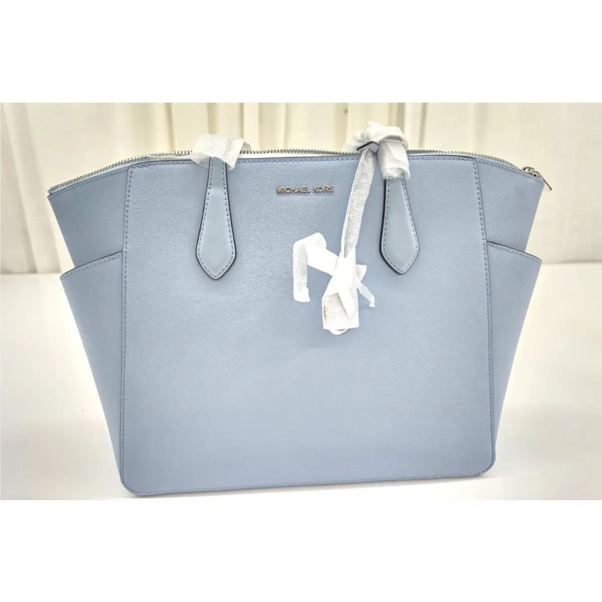 Michael Kors Marilyn Leather Med Top Zip Shoulder Tote Pale Ocean