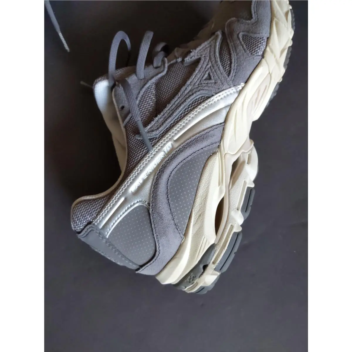 Mizuno shoes - Mizuno Wave Rider 10 - Wave Rider - D1GA227706 - Gray 10