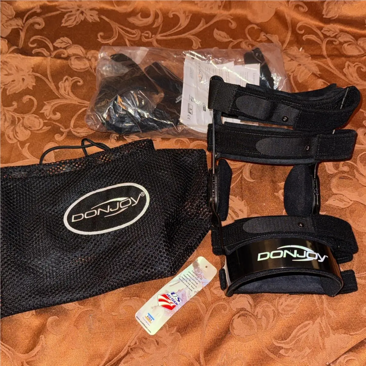 Donjoy Legend / 4Titude Right Knee Brace Adult XL - Acl Mcl - Includes Bag