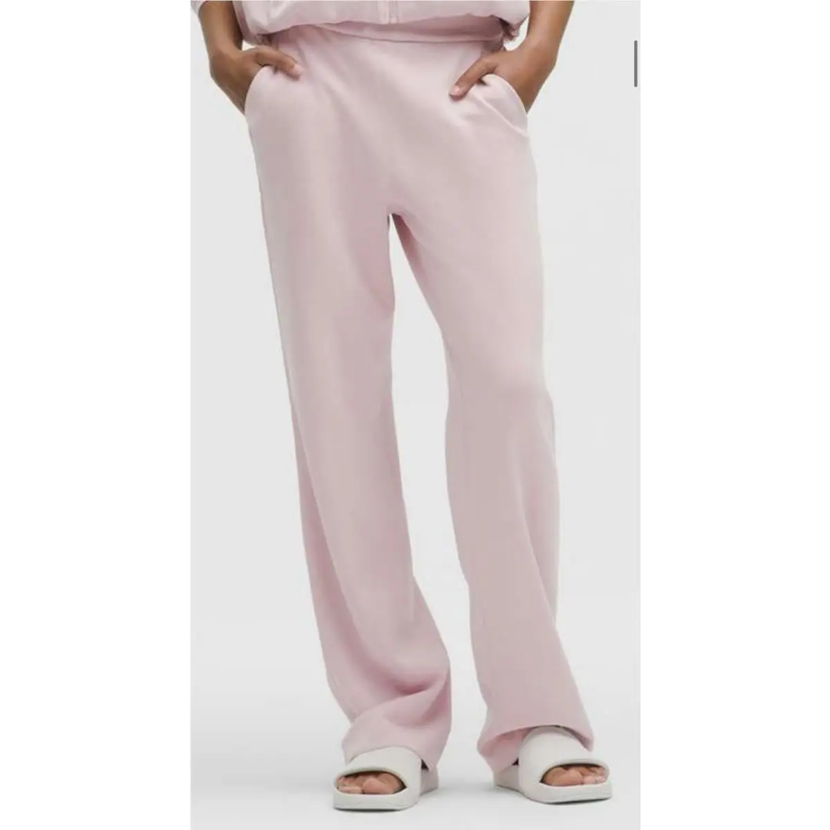 Lululemon Softstreme HR Straight Leg Pant Haze Pink Size M