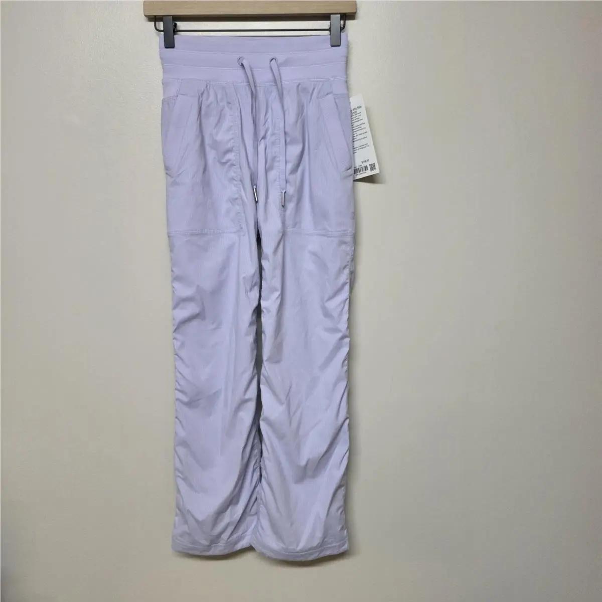 Lululemon Womens Dance Studio Mid Rise Lined Pant Sz 0 Short Lavender Frost
