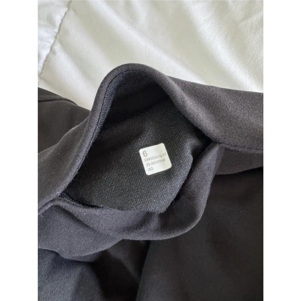 Lululemon clothing - Black 7