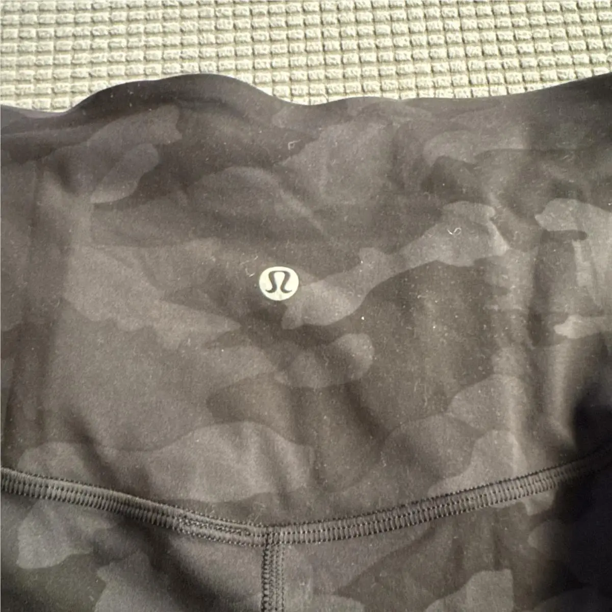 Lululemon clothing - 76273 - 76273 - Heritage 365 Camo Deep Coal Multi 3
