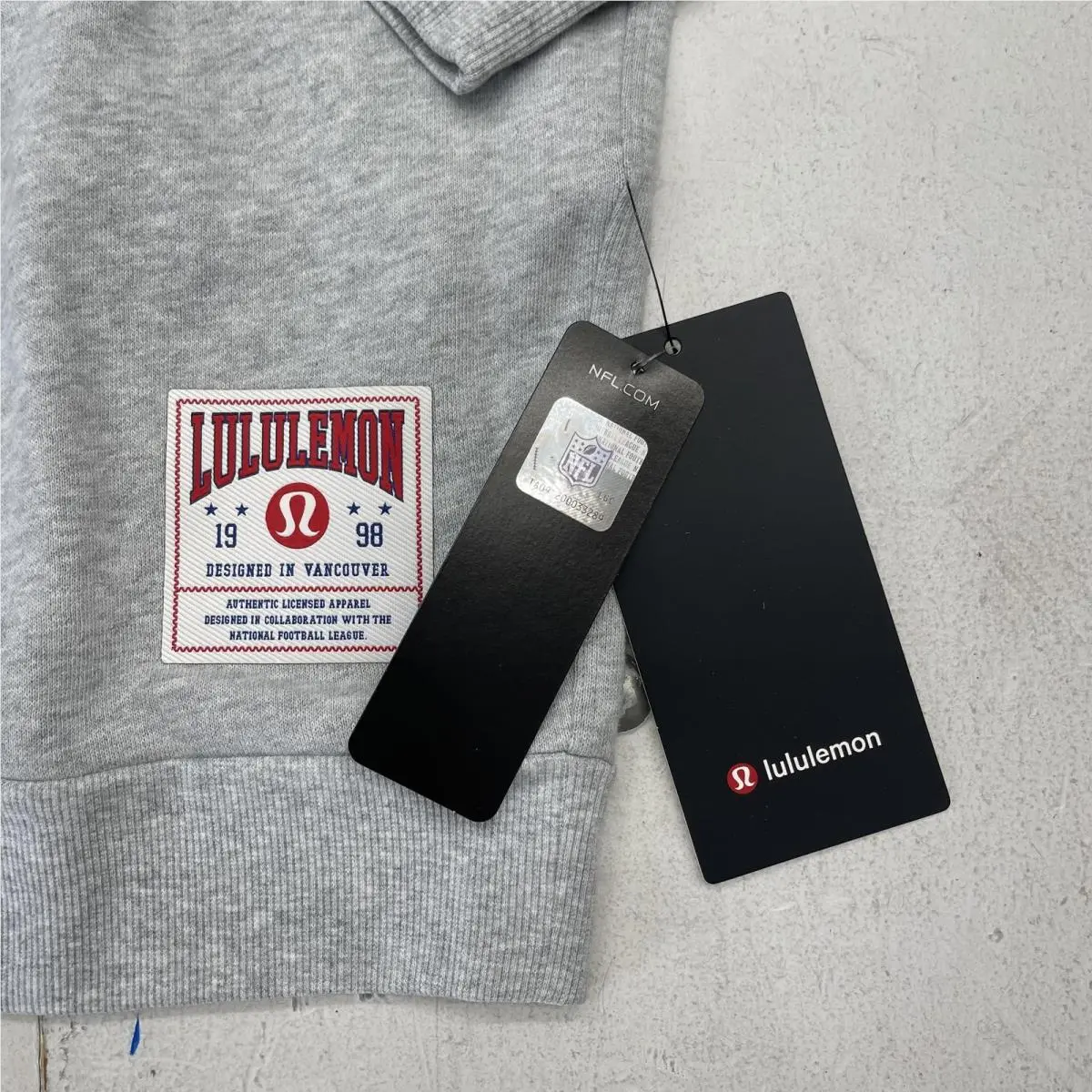 Lululemon clothing - Gray 0