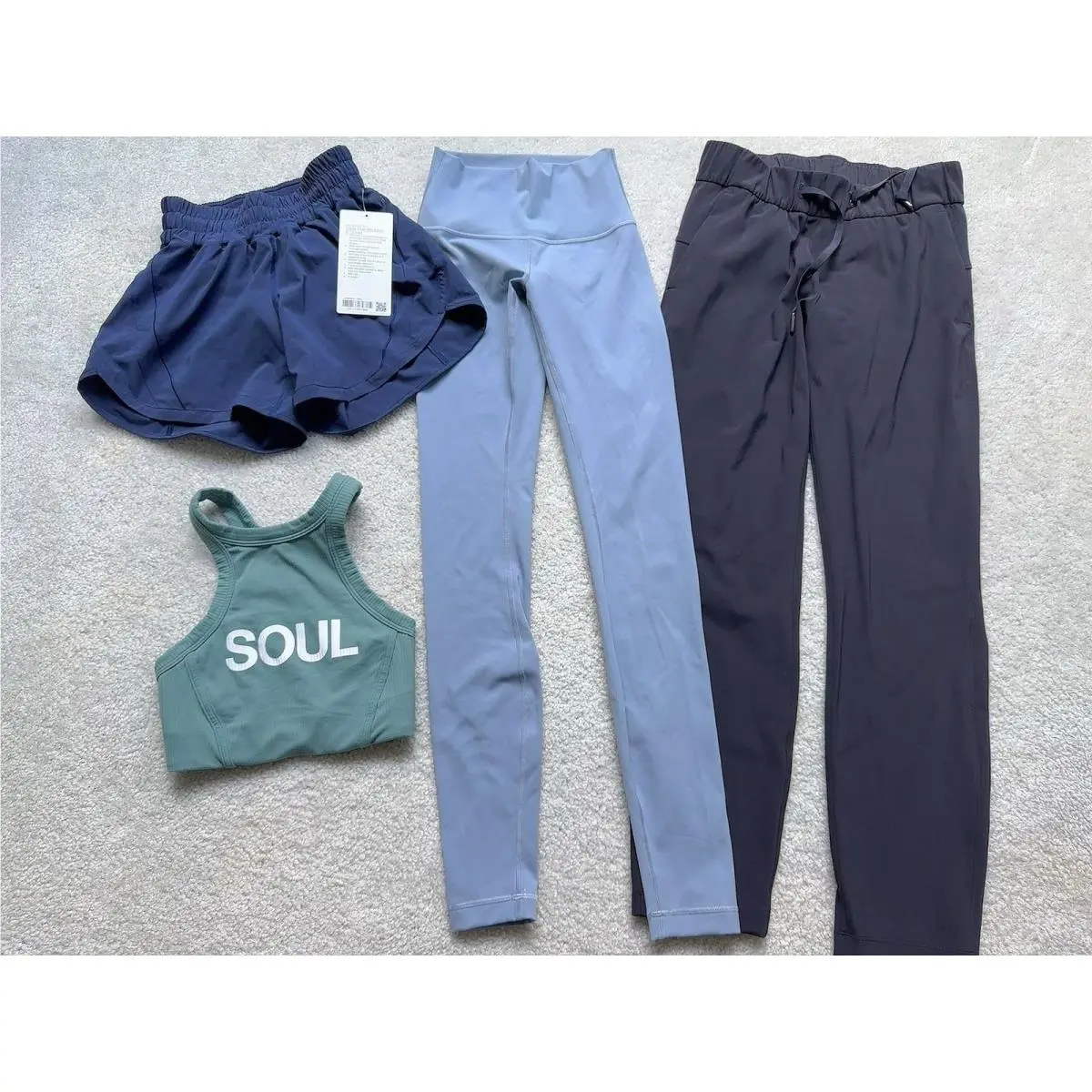 Lululemon clothing - Multicolor 0