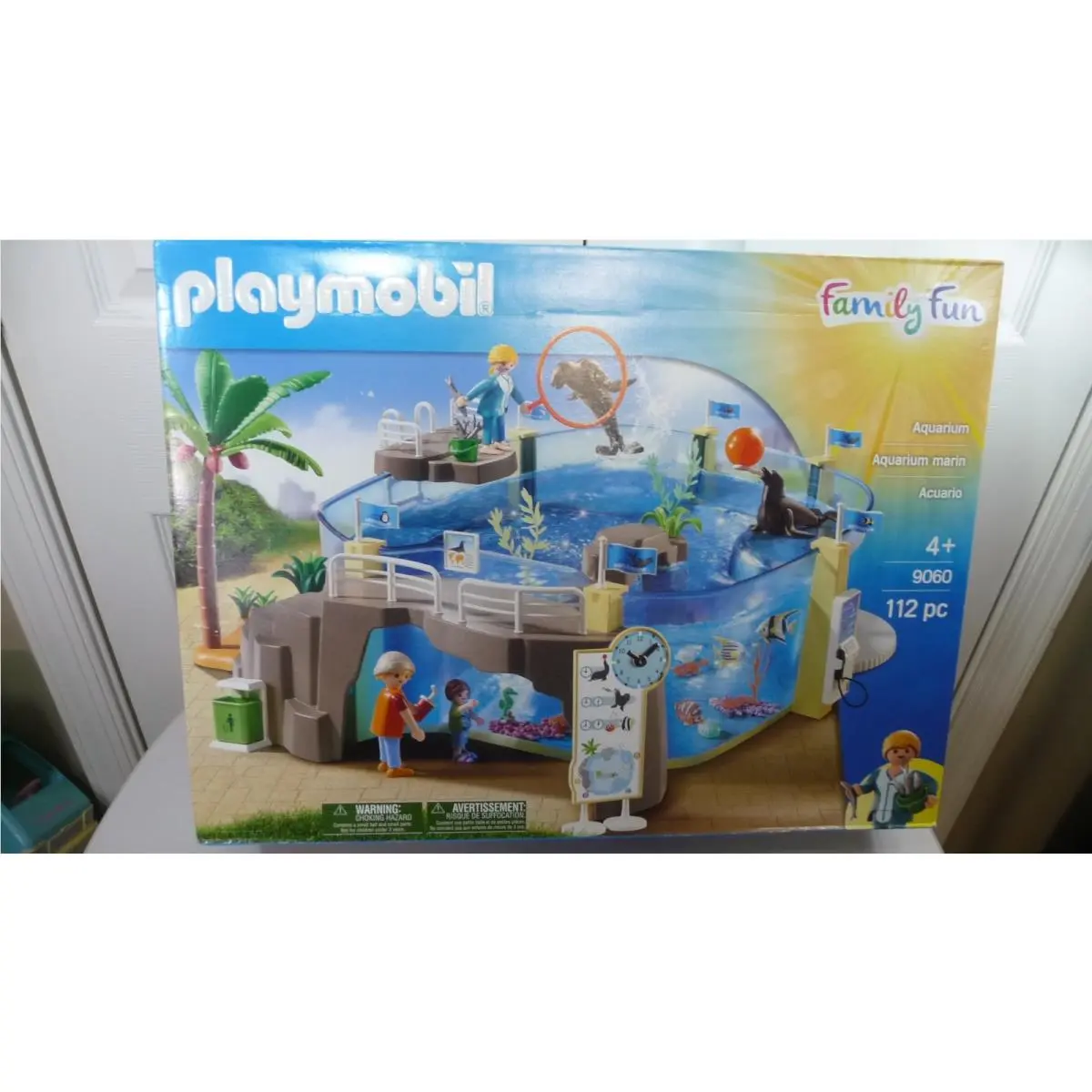 Playmobil 9060 Aquariom Set Fish Figures