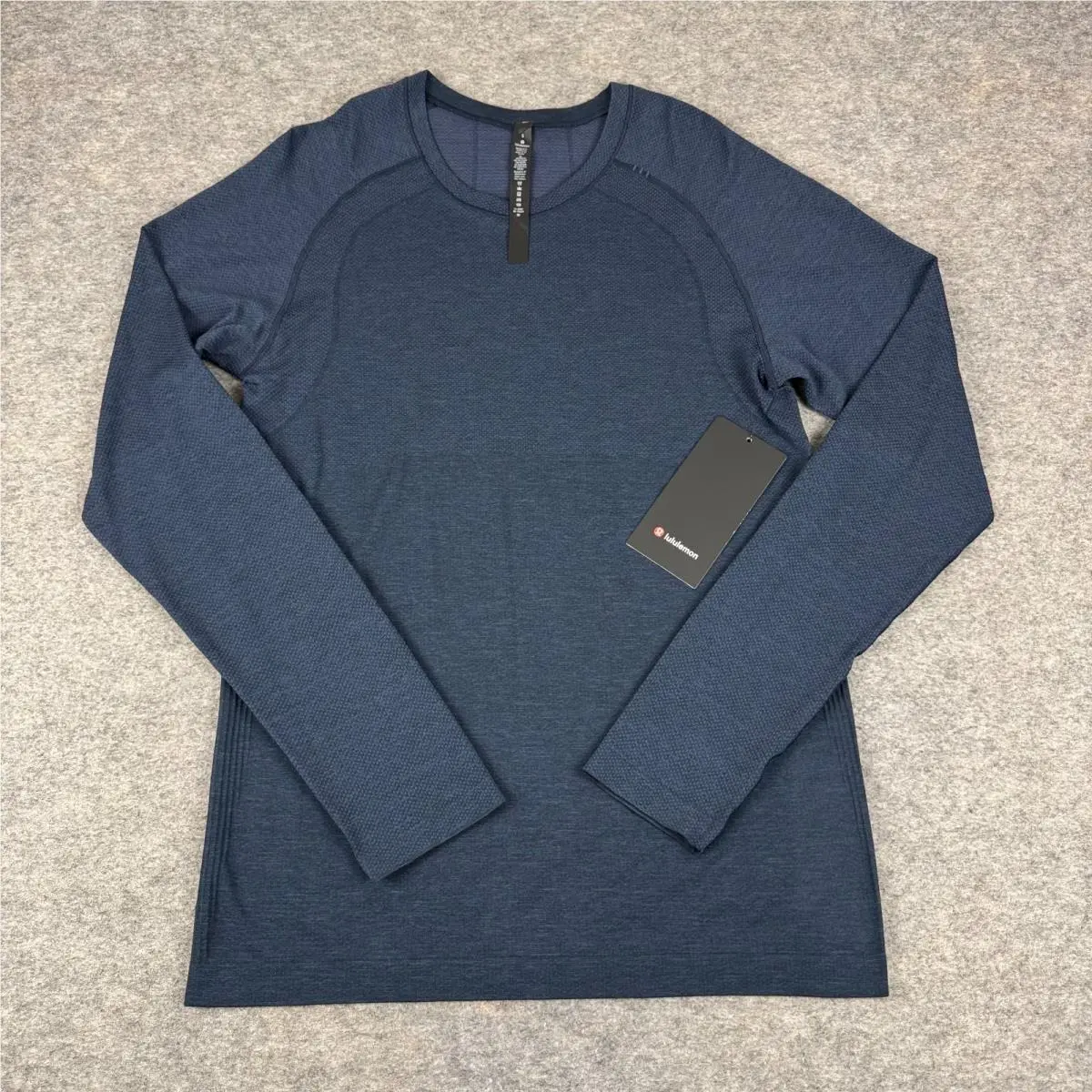 Lululemon clothing - Lululemon Metal Vent Tech - Metal Vent Tech - M3BL4S - Blue 0