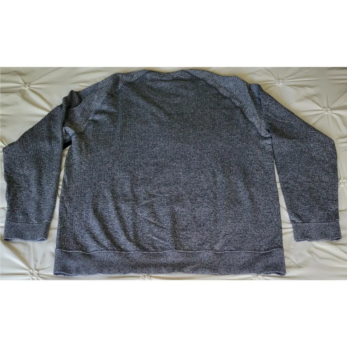 Lululemon clothing - Lululemon Engineered Warmth - Engineered Warmth - LM3CLLS - Black/White 3