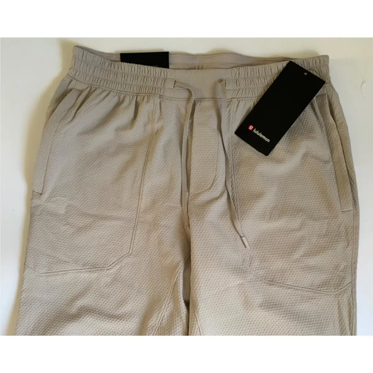Lululemon clothing - Beige 3