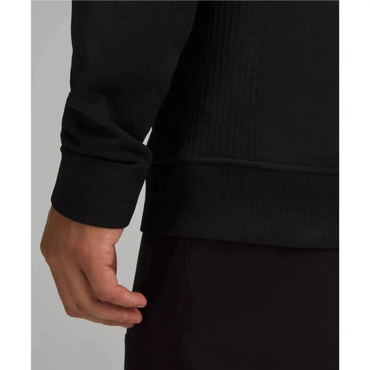 Lululemon clothing - Lululemon Engineered Warmth - Engineered Warmth - Black 2