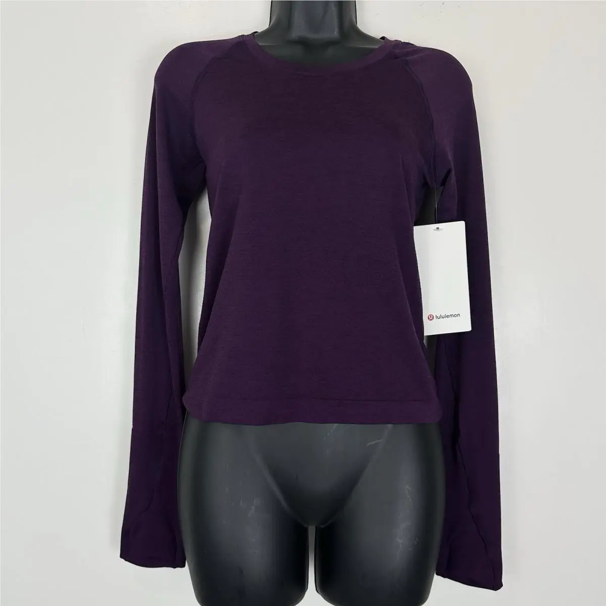 Lululemon clothing - Dramatic Magenta 0