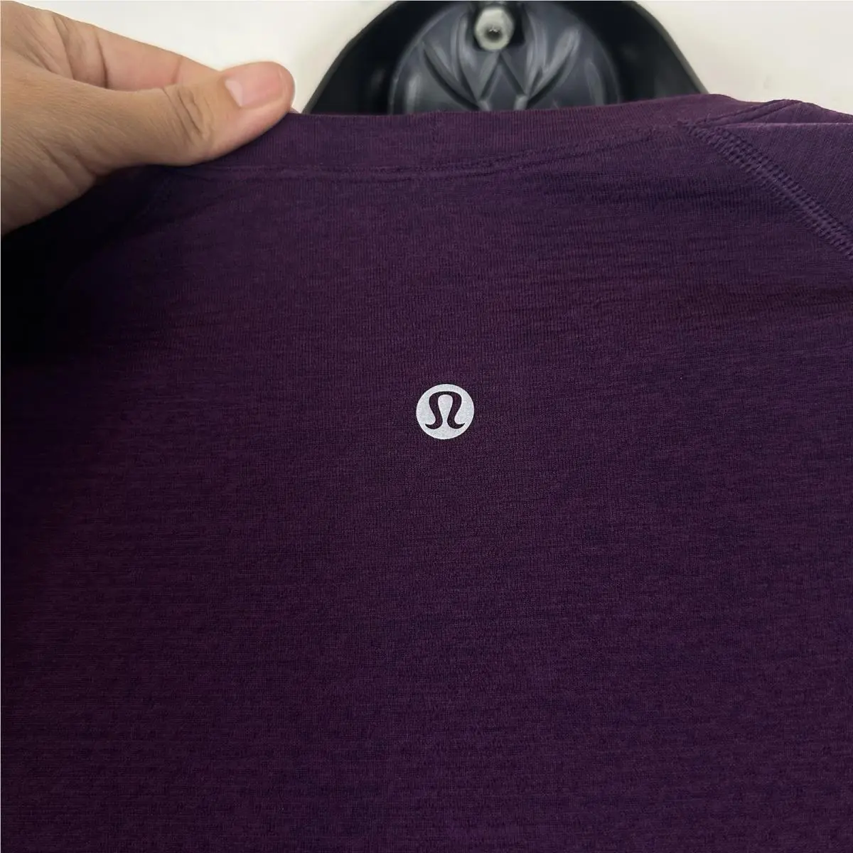 Lululemon clothing - Dramatic Magenta 7