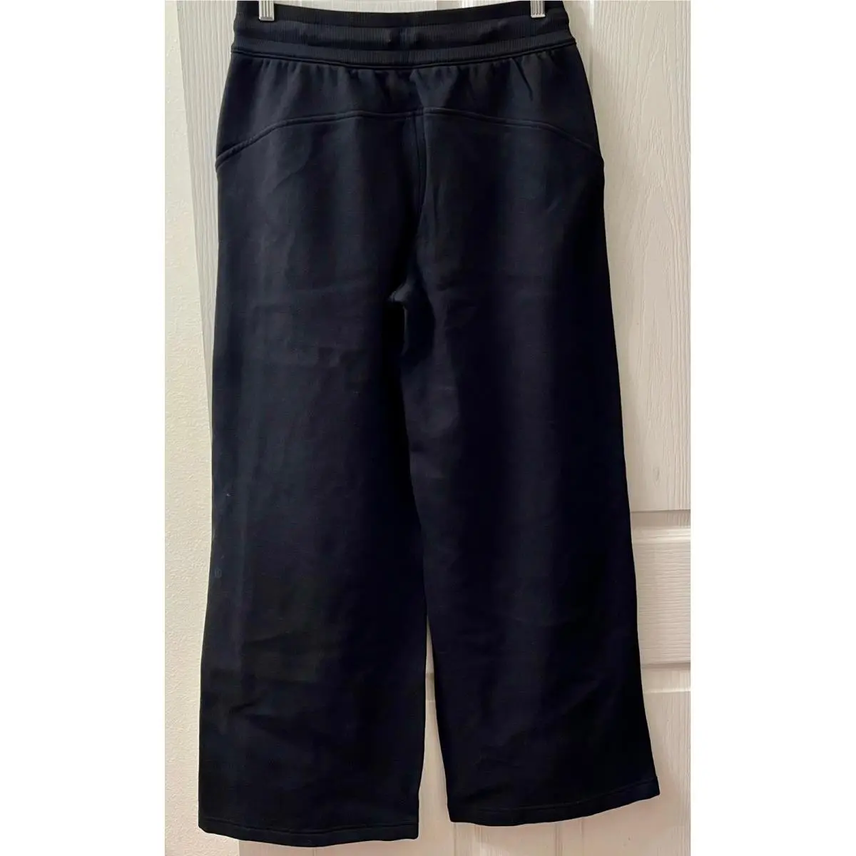 Lululemon clothing - Black 1