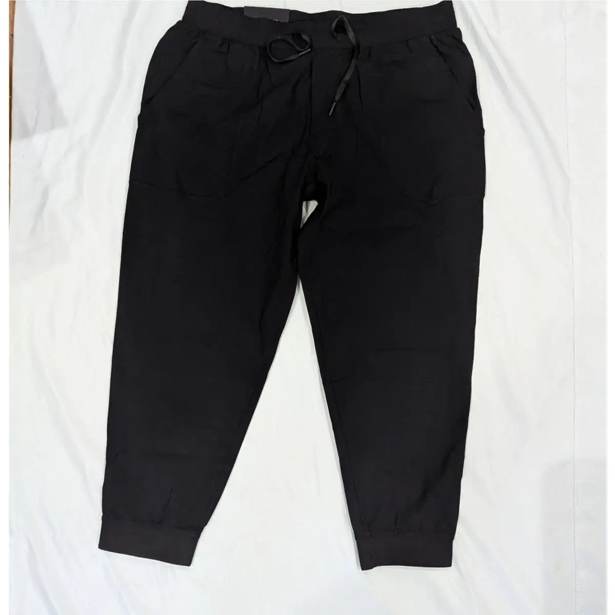 Lululemon clothing - Black 1