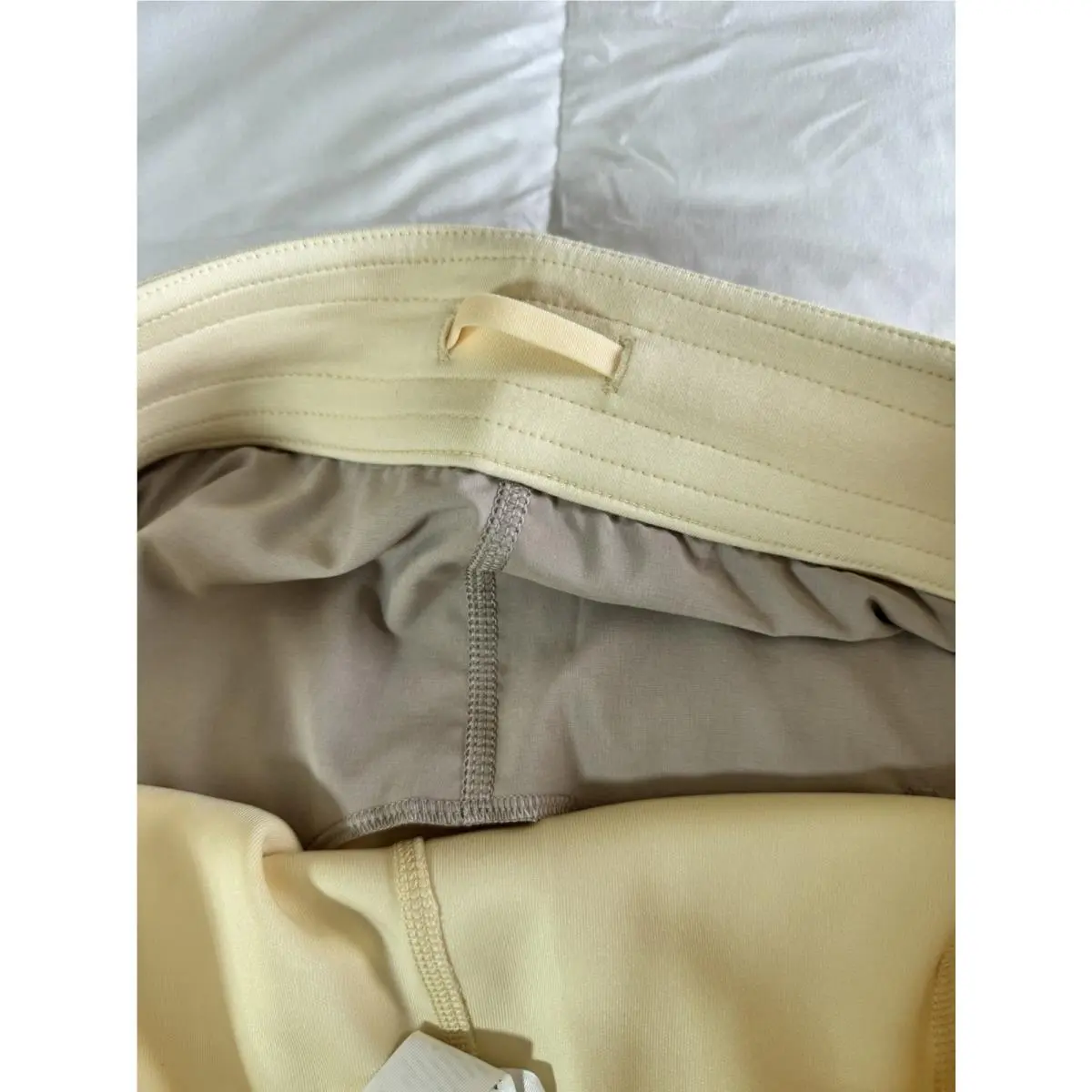 Lululemon clothing - Yellow 6