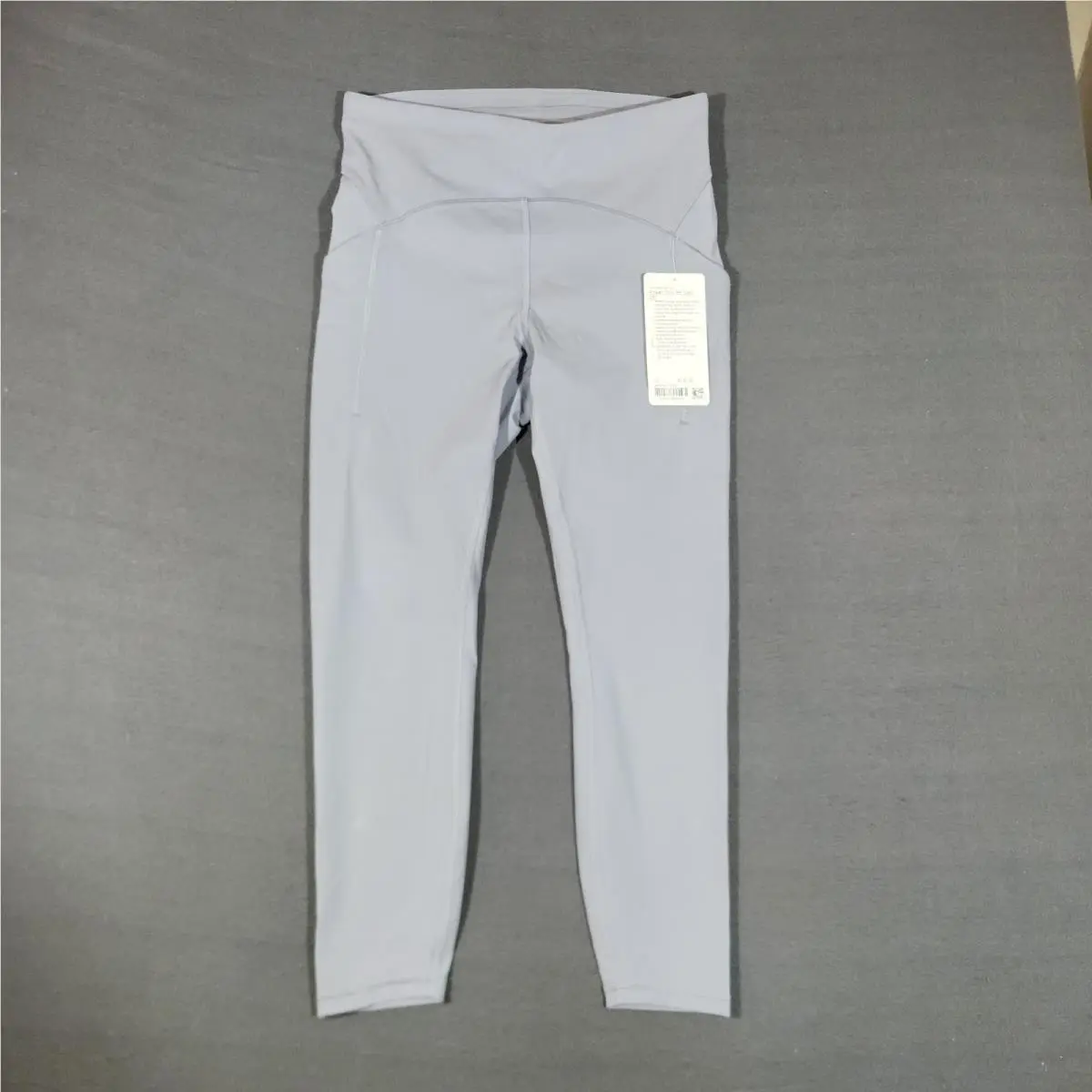 Lululemon Size 10 Power Thru HR Tight 25” Gray