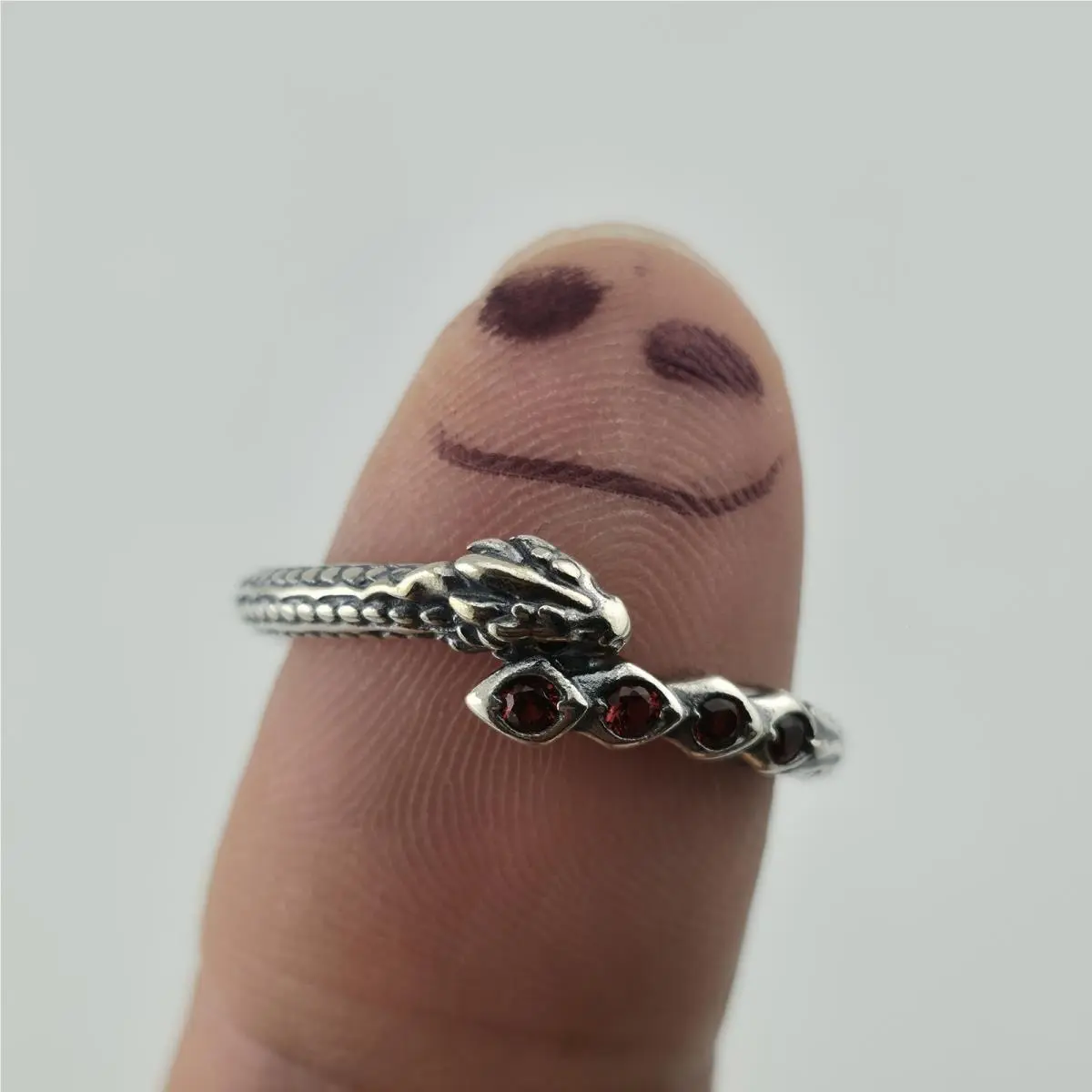 Pandora Game of Thrones Dragon Sparkling Ringcrystal Sterling Silver Ale Size 8