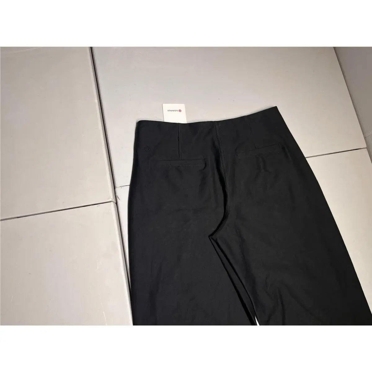 Lululemon clothing - Black 4