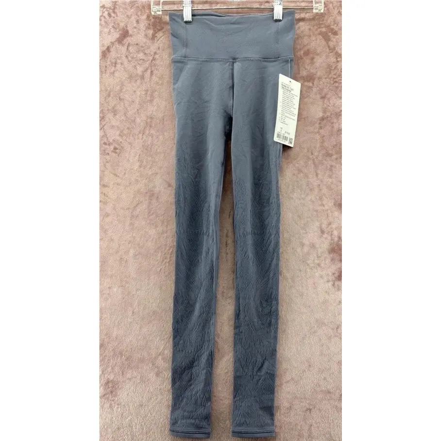 Lululemon clothing - W5BD3S - W5BD3S - Solar Grey 1