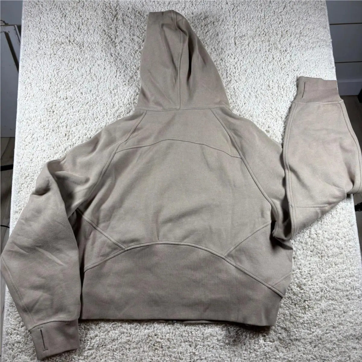 Lululemon clothing - Beige 12