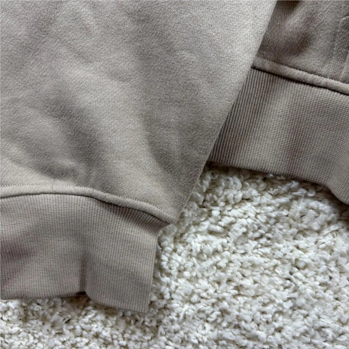 Lululemon clothing - Beige 5