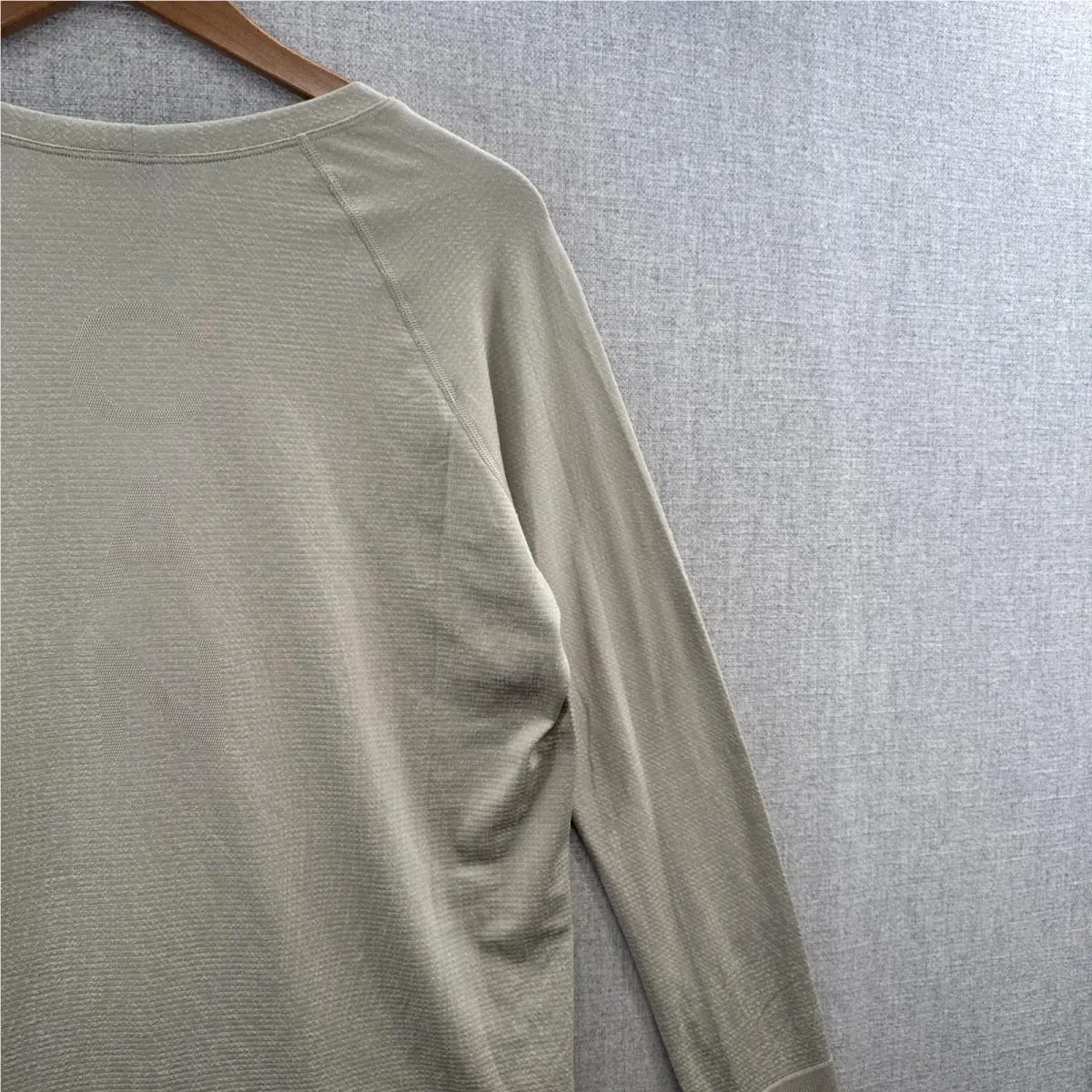 Lululemon clothing - Beige 16