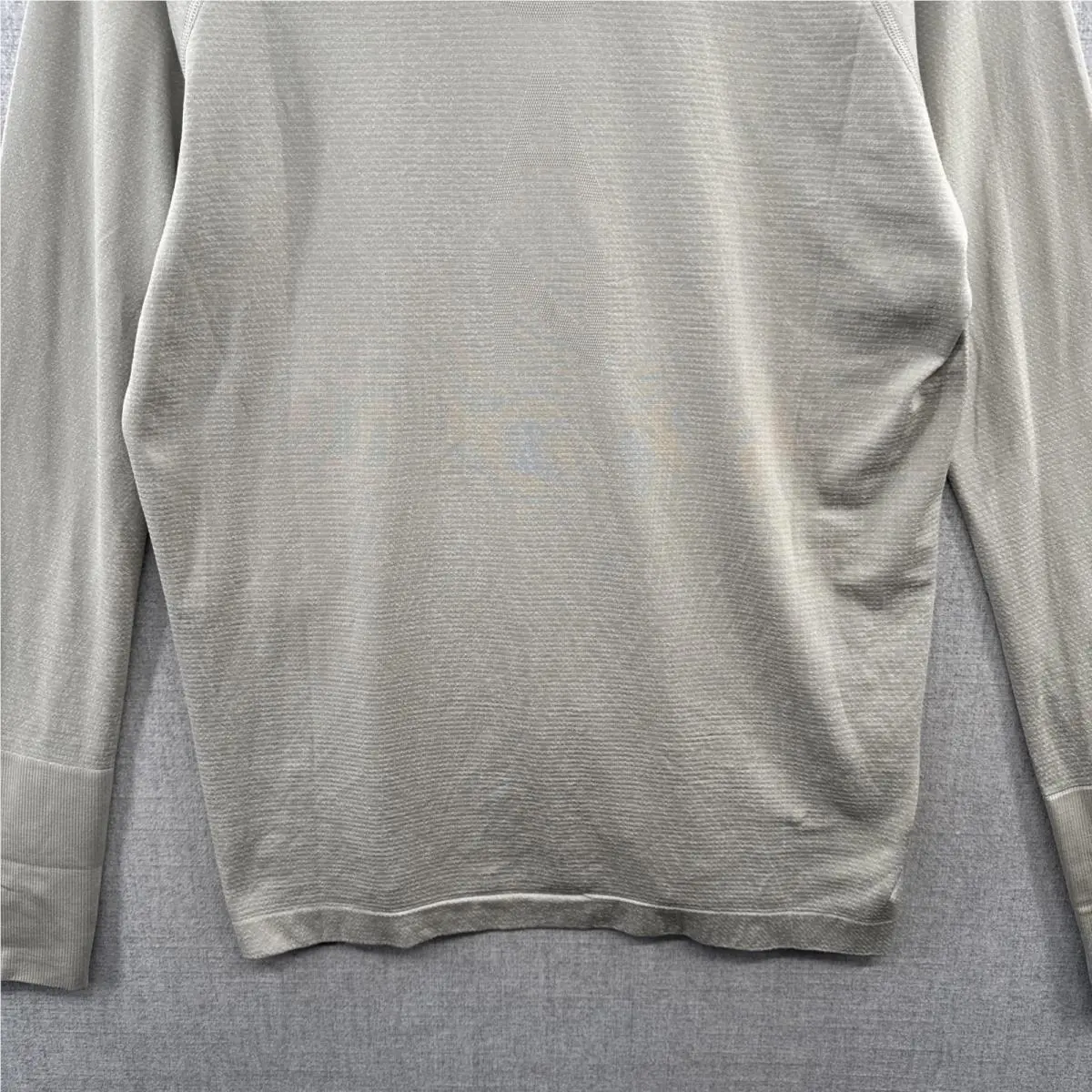 Lululemon clothing - Beige 17