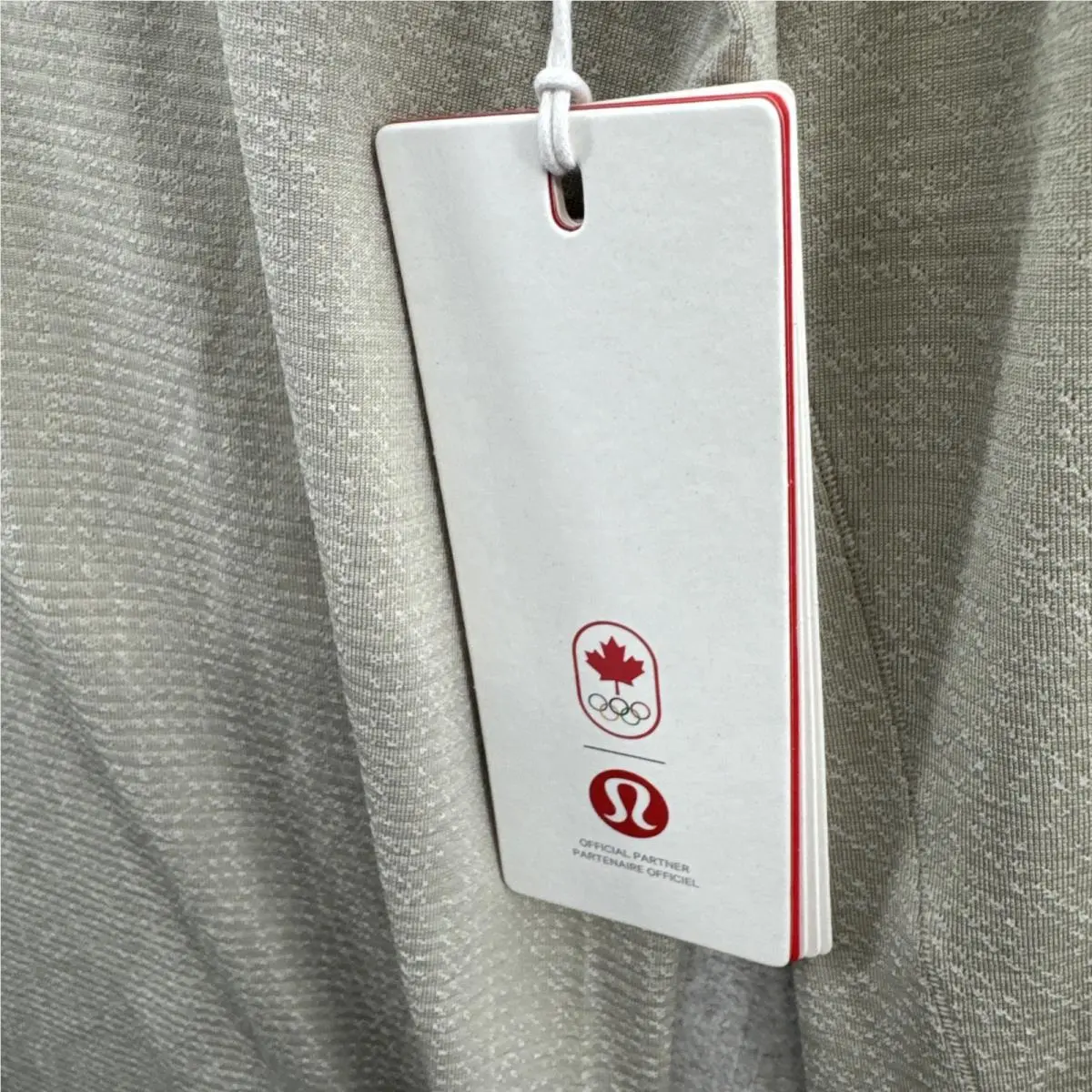 Lululemon clothing - Beige 7