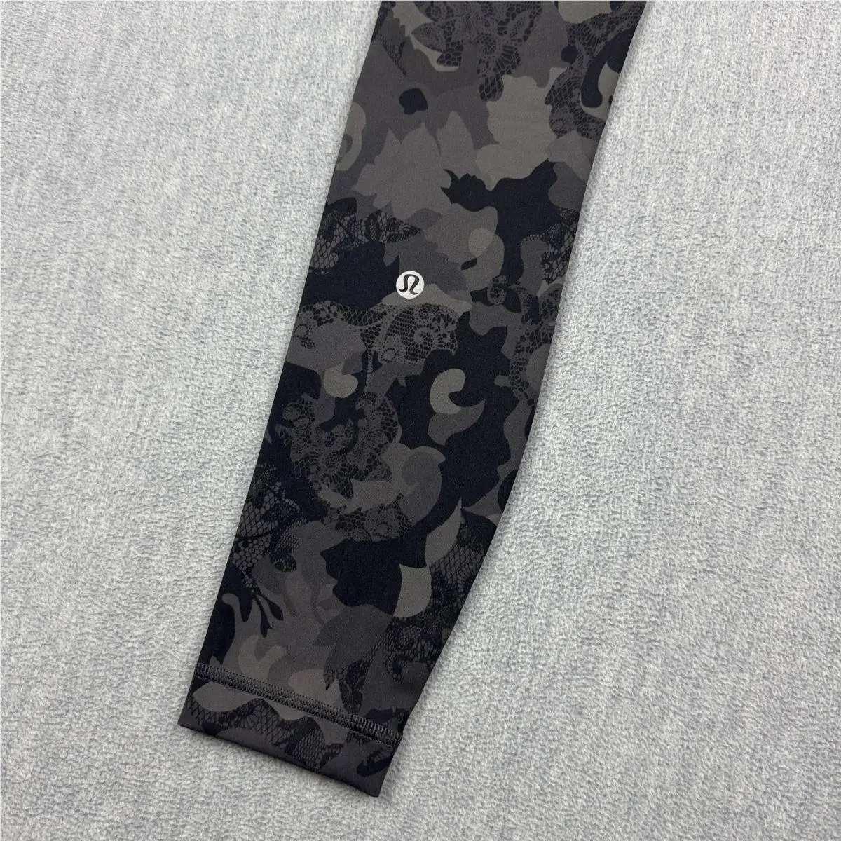 Lululemon clothing - Black 10