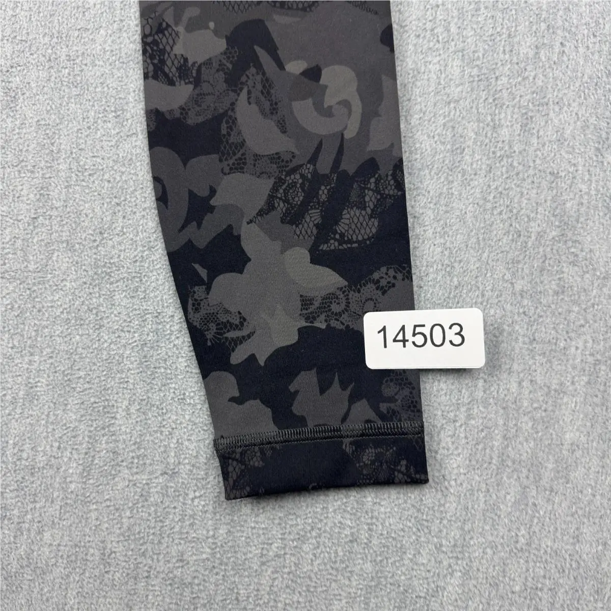Lululemon clothing - Black 12