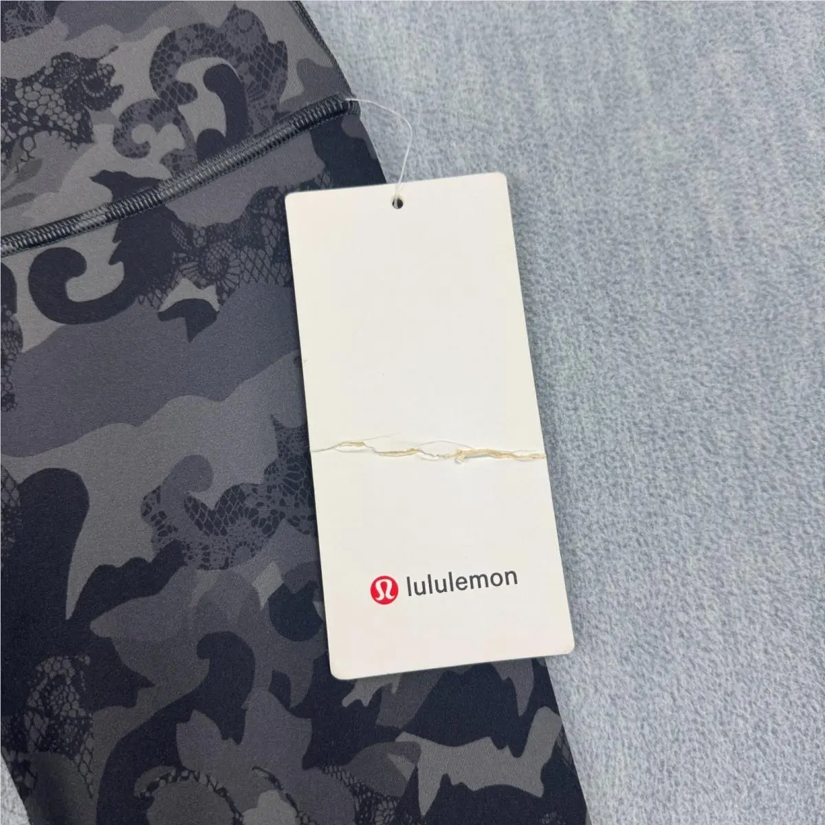 Lululemon clothing - Black 1