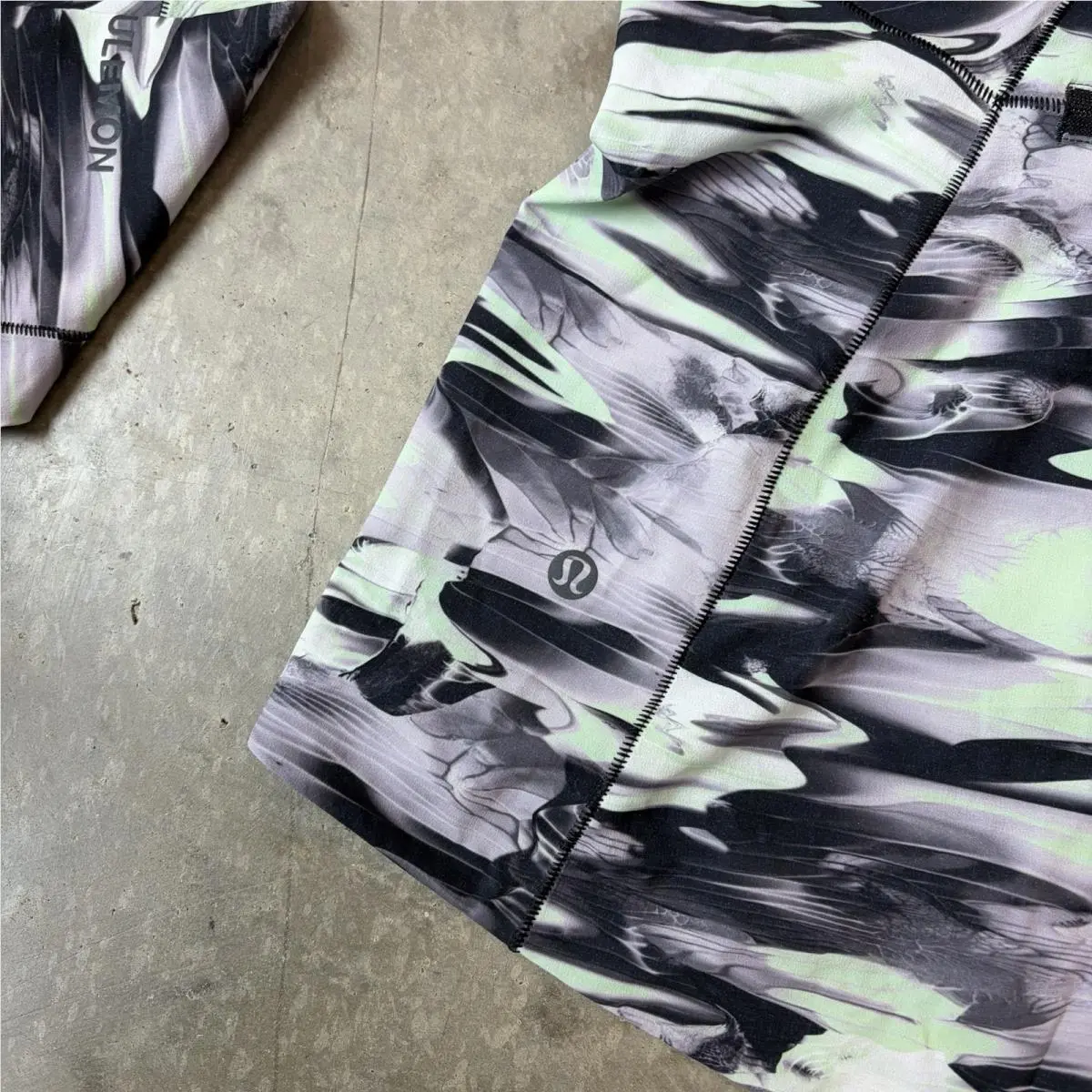 Lululemon clothing - Lululemon Mist Over Windbreaker - Mist Over Windbreaker - Multicolor 11