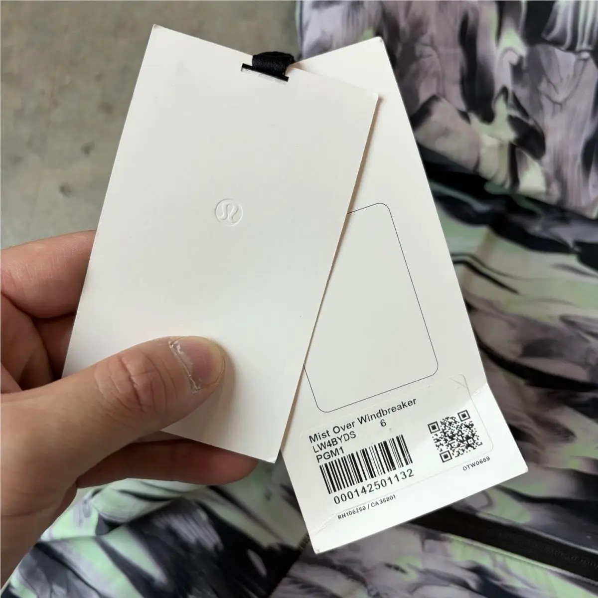 Lululemon clothing - Lululemon Mist Over Windbreaker - Mist Over Windbreaker - Multicolor 14
