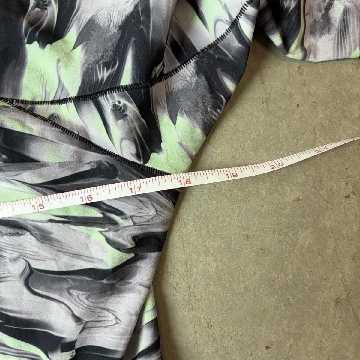 Lululemon clothing - Lululemon Mist Over Windbreaker - Mist Over Windbreaker - Multicolor 15