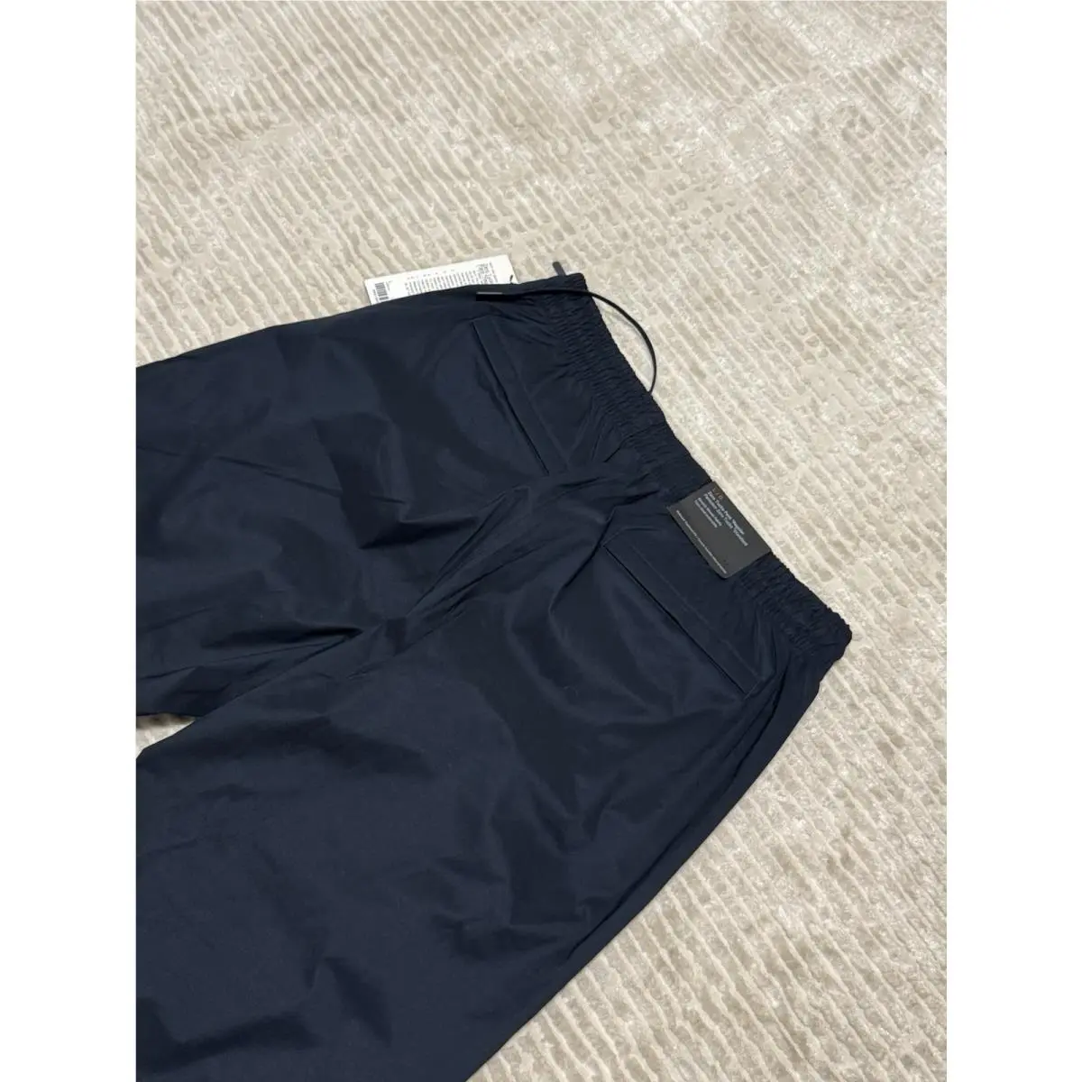 Lululemon clothing - Black 2