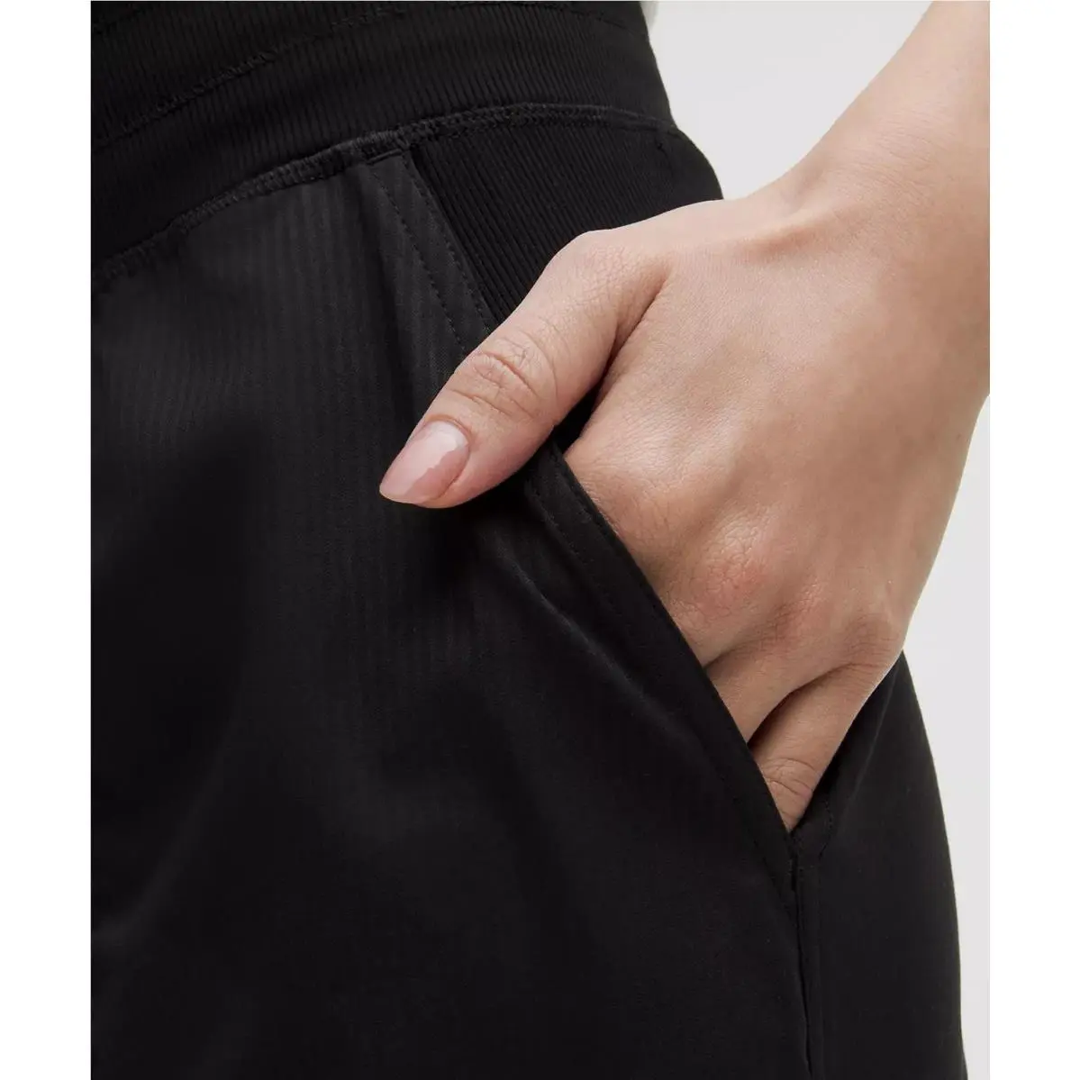 Lululemon clothing - Black 2