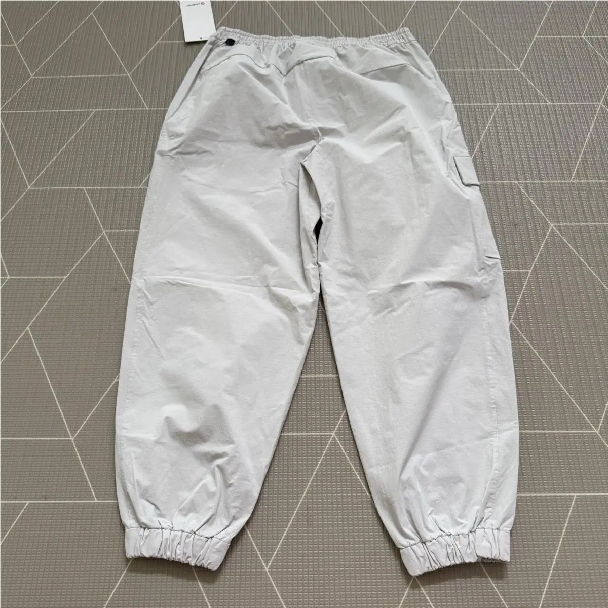 Lululemon clothing - White 6