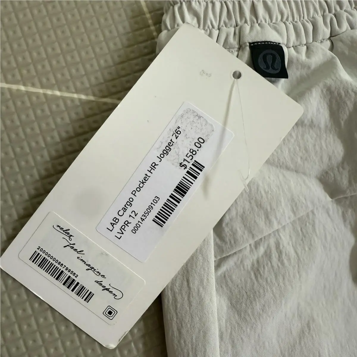 Lululemon clothing - White 7