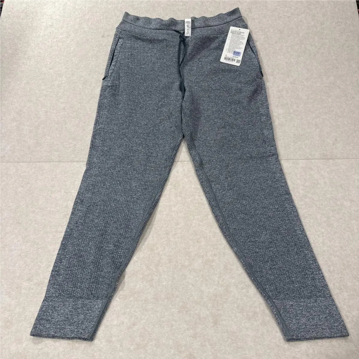 Lululemon Engineered Warmth Relaxed Jogger Size 10 Green Jasper / White