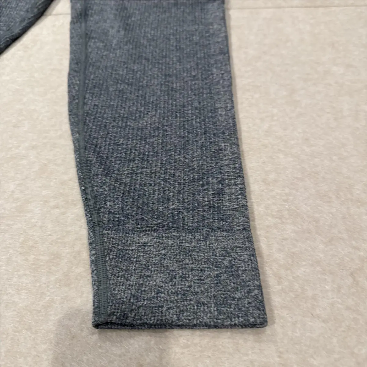 Lululemon clothing - 27101 - 27101 - Heathered Green Jasper / White 2