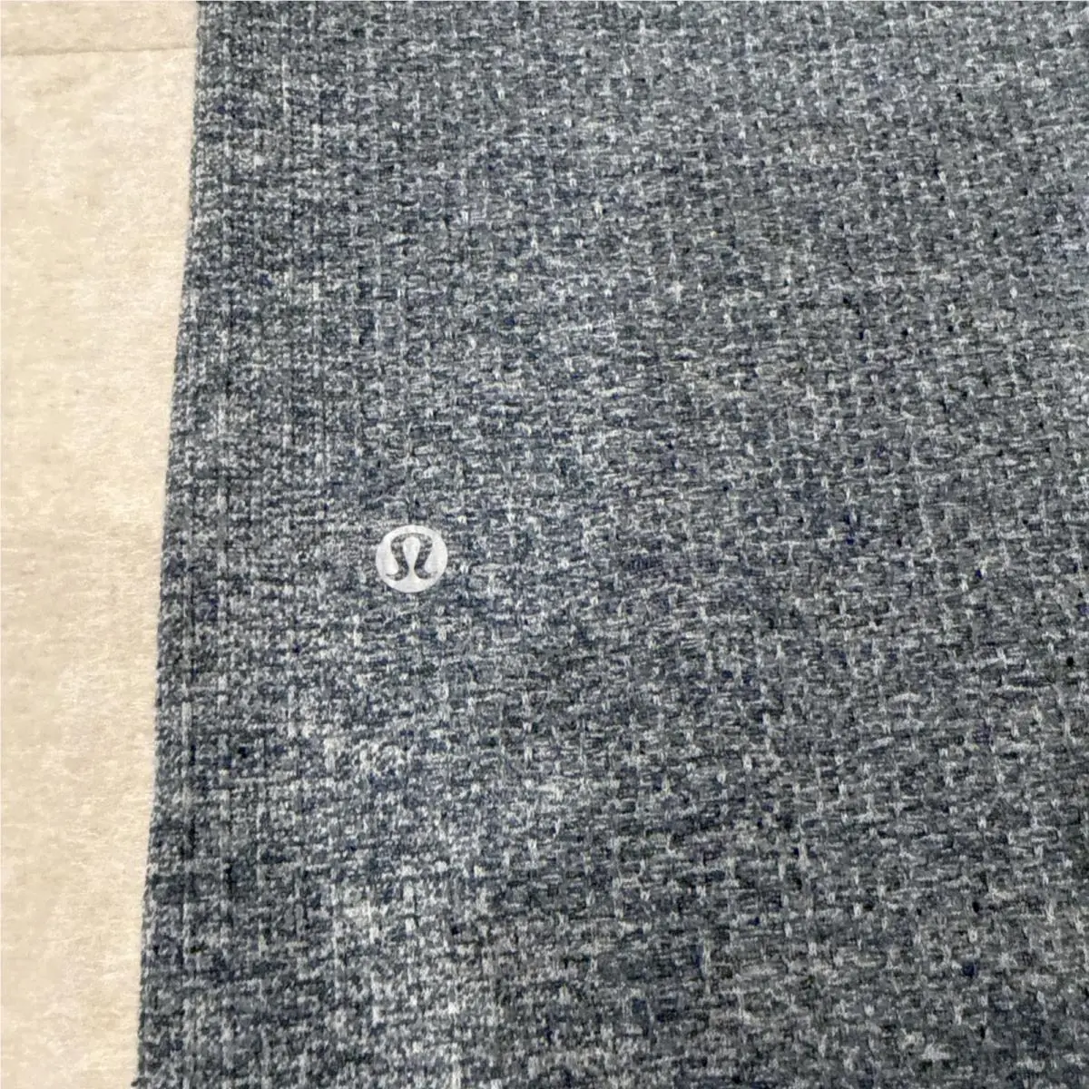 Lululemon clothing - 27101 - 27101 - Heathered Green Jasper / White 5