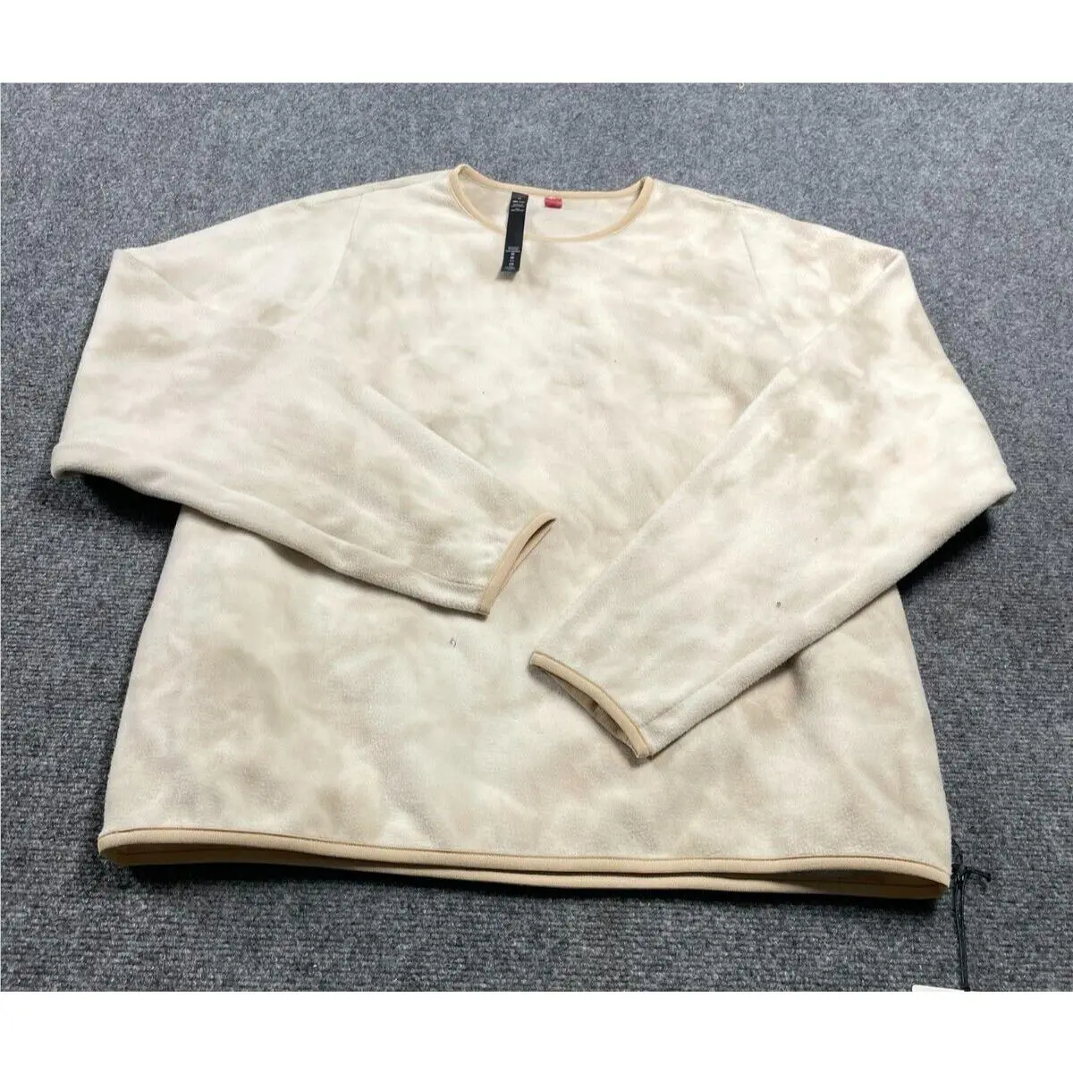 Lululemon Women`s Beige Lab Fleece Crew Pullover Sweatshirt Size M