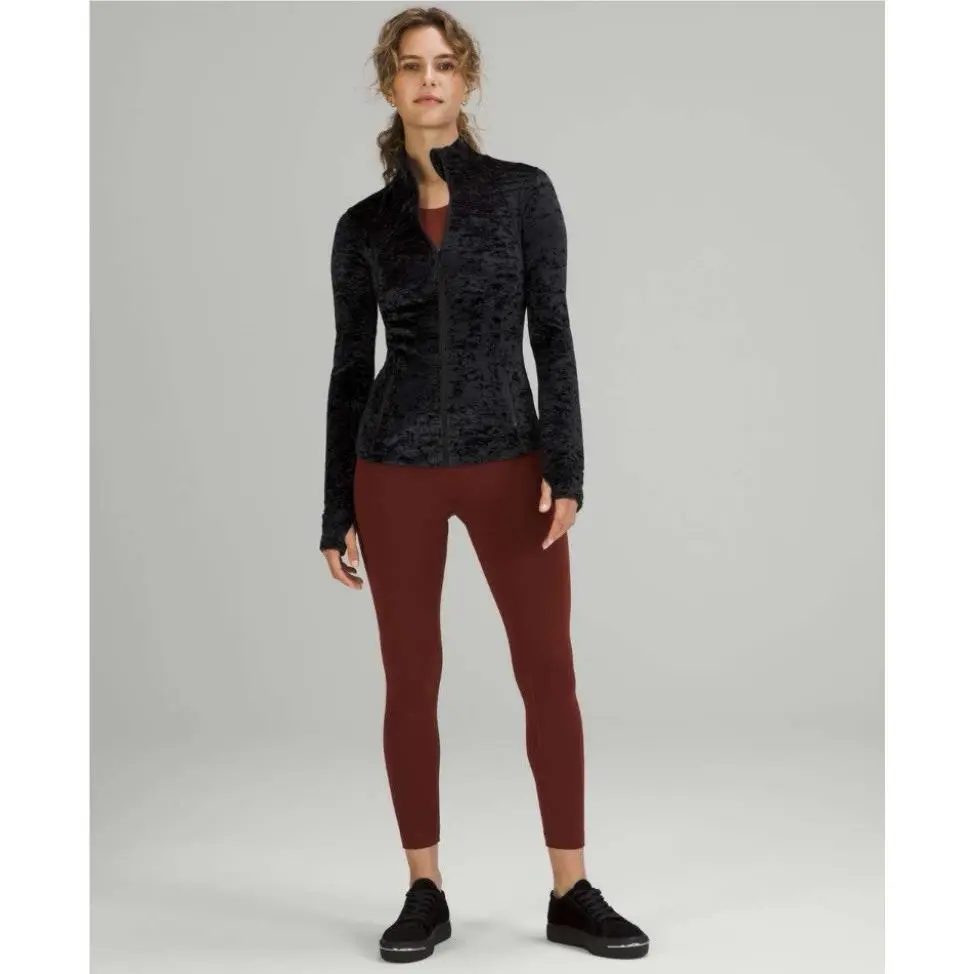 Lululemon clothing - Black (UPC: 000139575950) 0