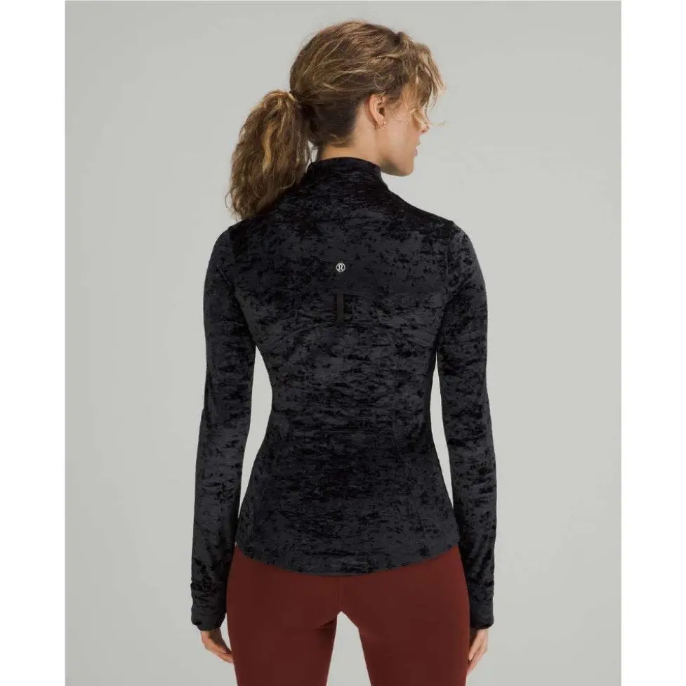 Lululemon clothing - Black (UPC: 000139575950) 2