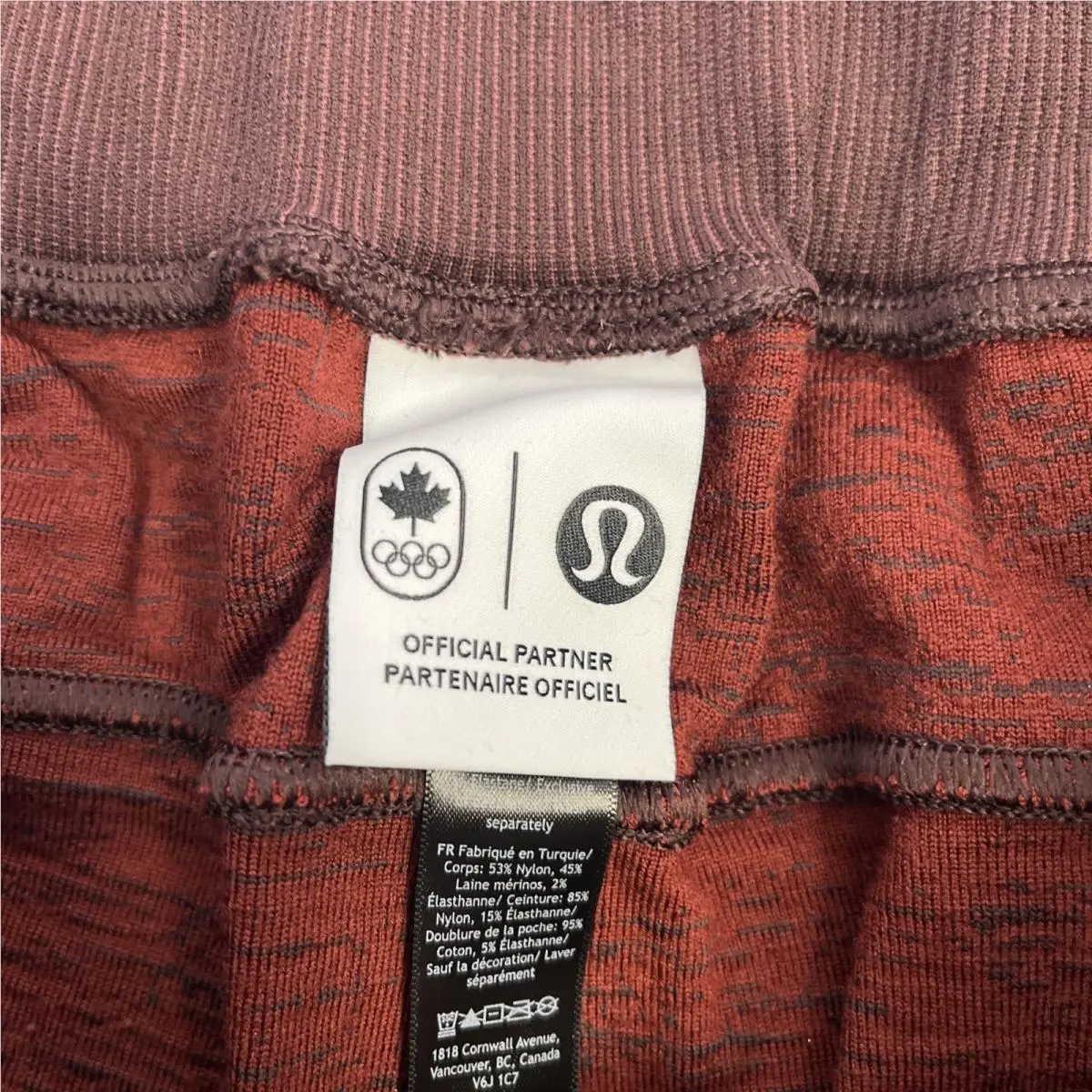 Lululemon clothing - Red 5