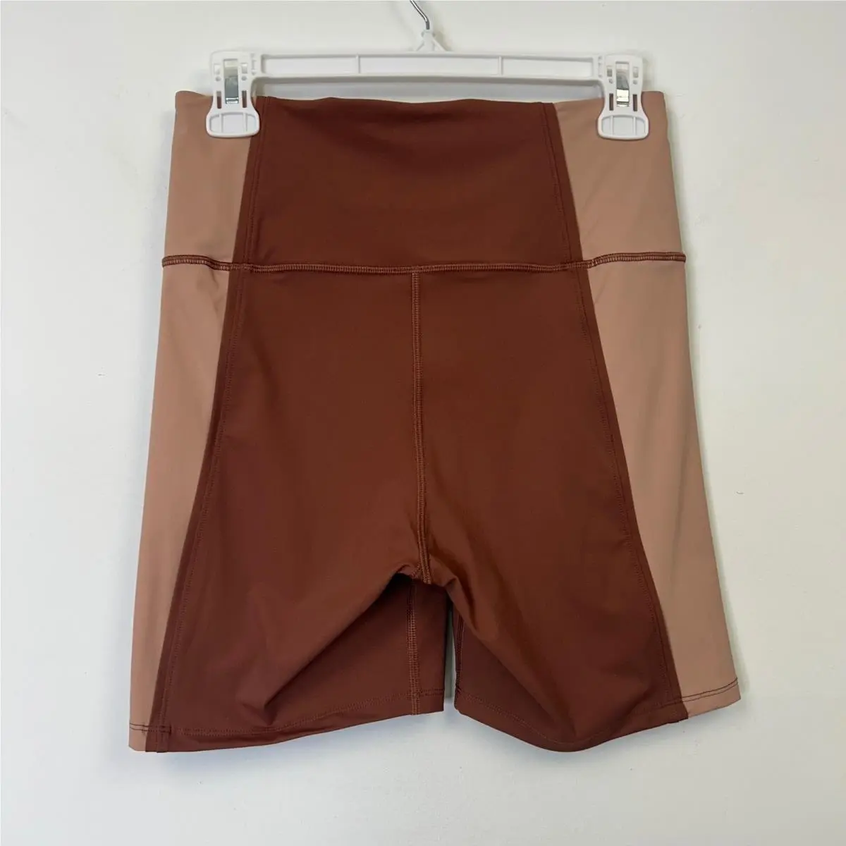 Lululemon clothing - Multicolor 1