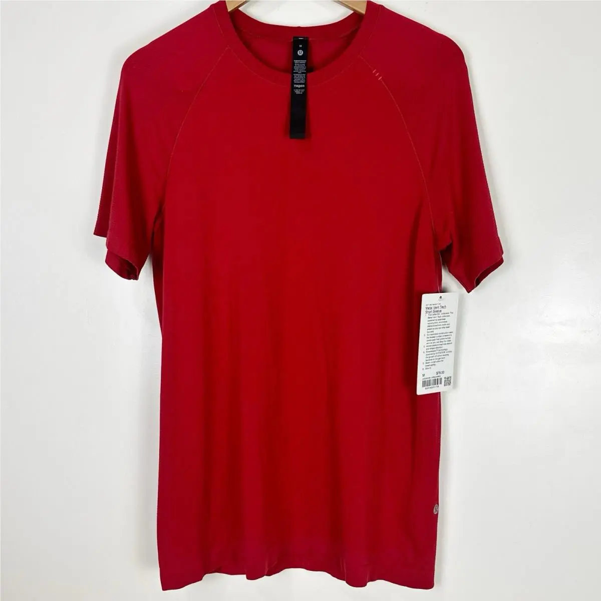 Lululemon clothing - Lululemon Metal Vent Tech - Metal Vent Tech - Red 1